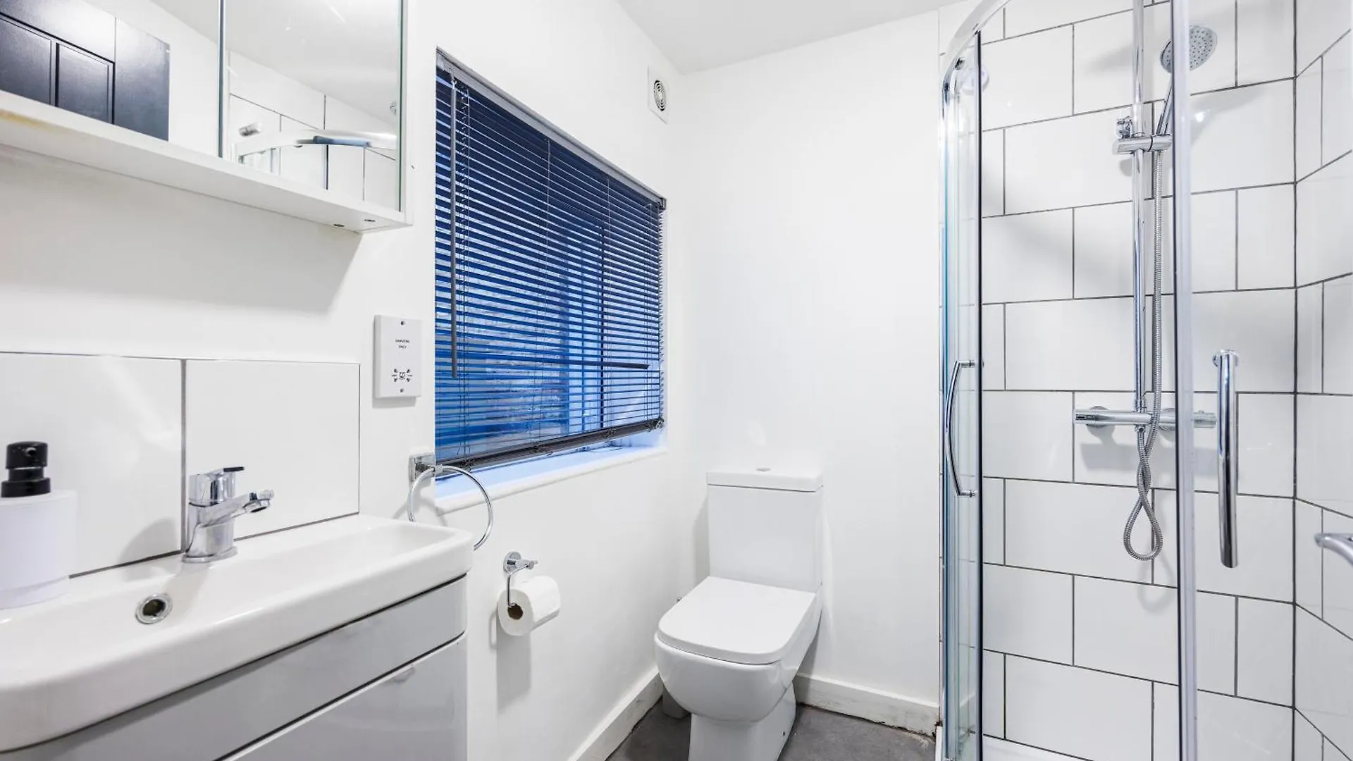 Guest house Catford Private Room + En-Suite London